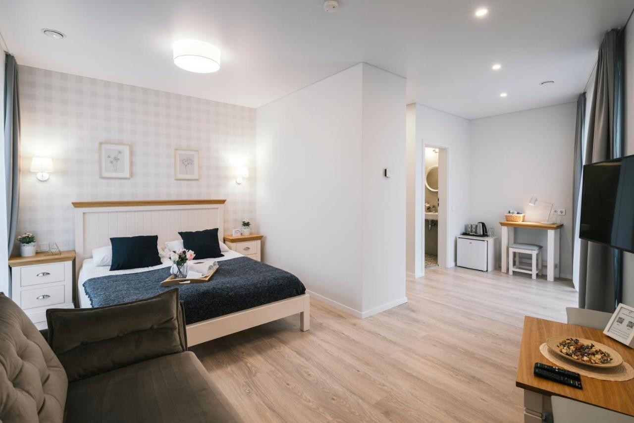 J14A I Rooms & Apartments Automated Self Check-In Вильнюс Экстерьер фото