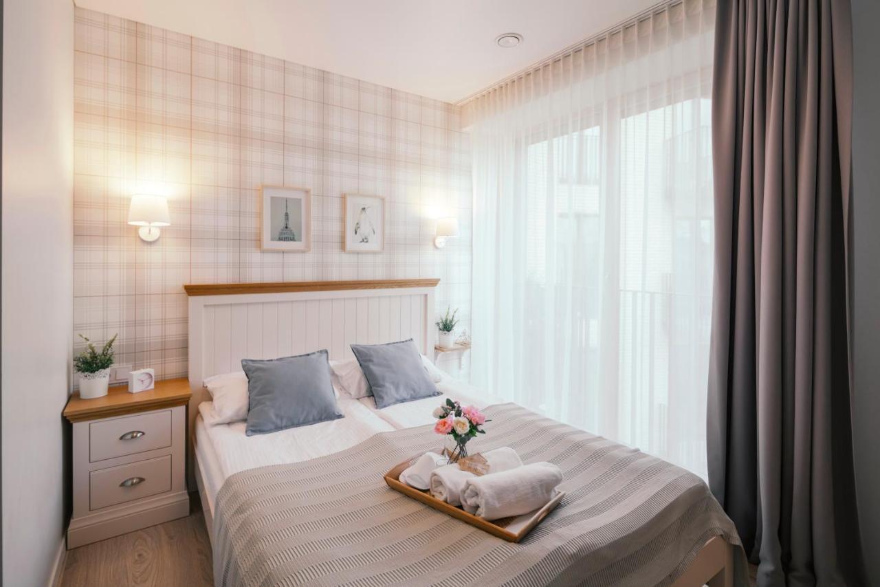 J14A I Rooms & Apartments Automated Self Check-In Вильнюс Экстерьер фото