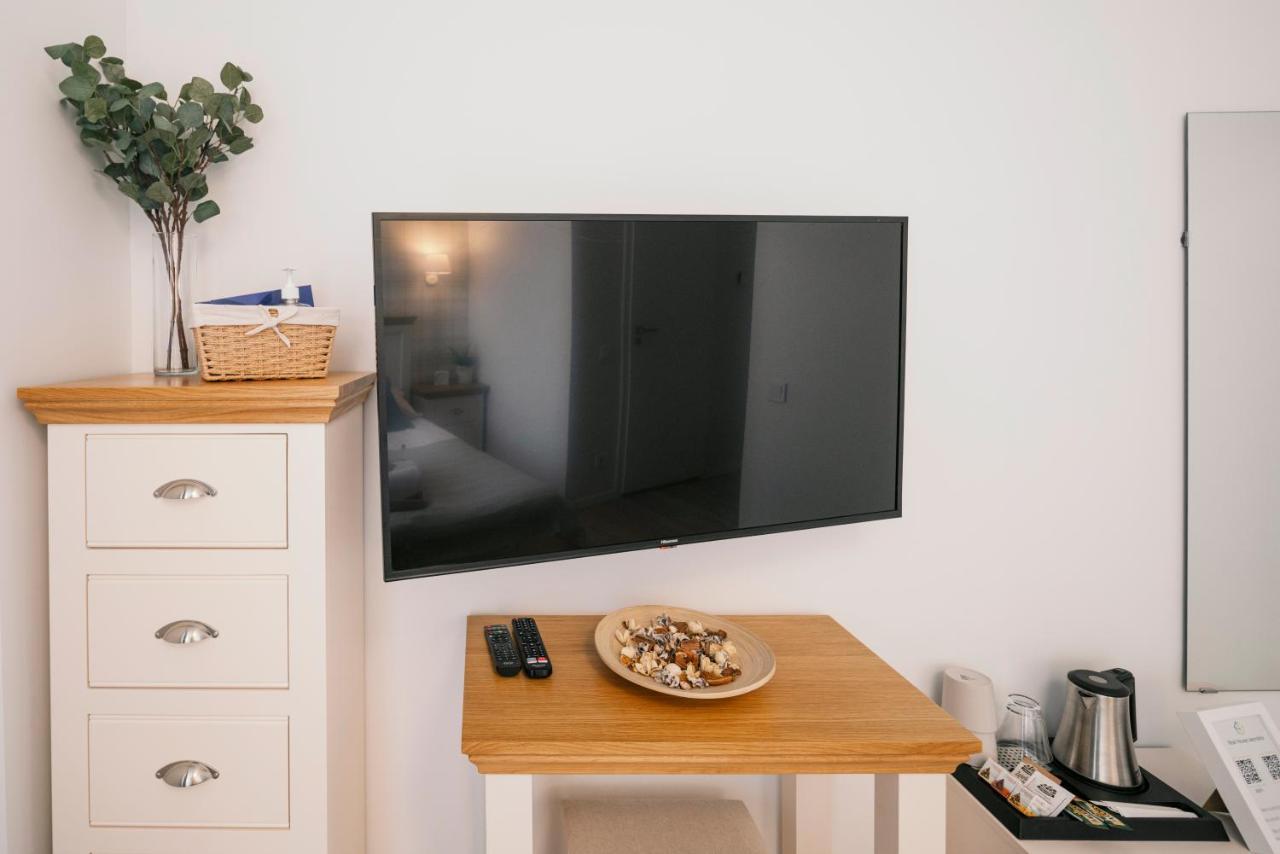 J14A I Rooms & Apartments Automated Self Check-In Вильнюс Экстерьер фото