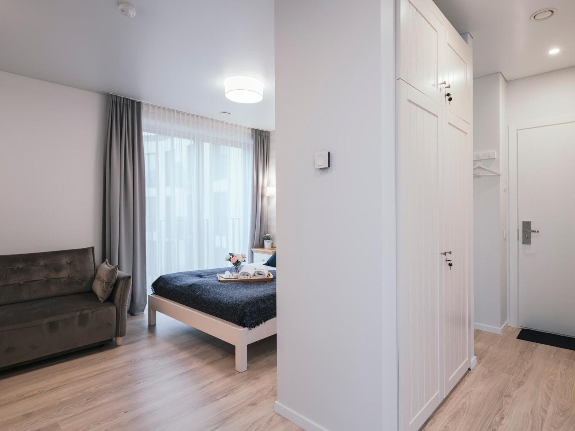 J14A I Rooms & Apartments Automated Self Check-In Вильнюс Экстерьер фото