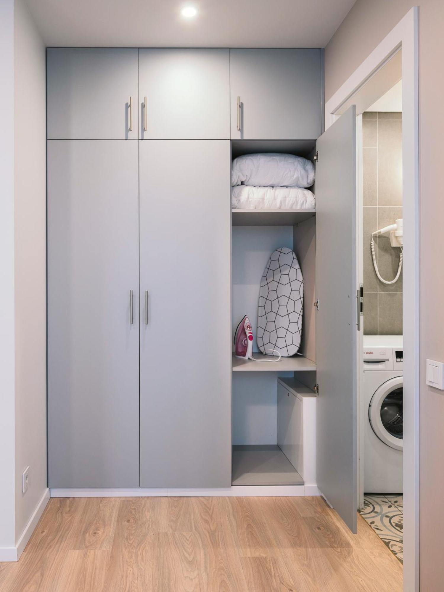 J14A I Rooms & Apartments Automated Self Check-In Вильнюс Экстерьер фото